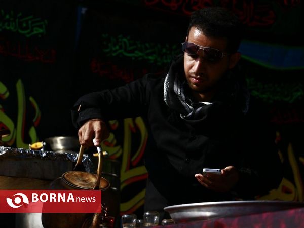نمای نزدیک اربعینیون شلمچه