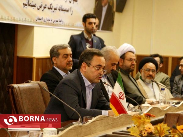 آیین تودیع و معارفه فرماندار شهرستان لاهیجان با حضور استاندار گیلان