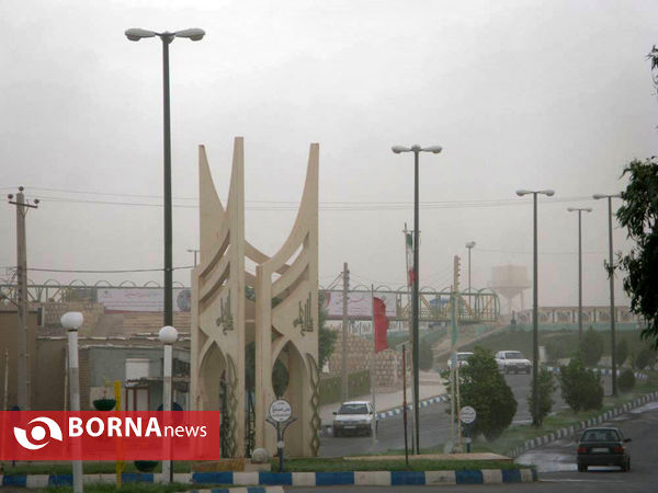 گرد و خاک شدید در صالح آباد استان ایلام
