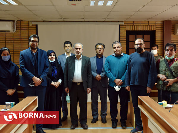 نشست خبری نماینده مردم شیراز و زرقان در مجلس