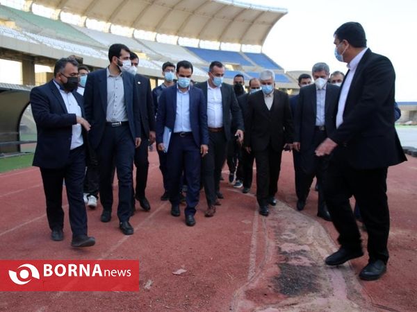 بازدید وزیر ورزش و جوانان از ورزشگاه پارس شیراز