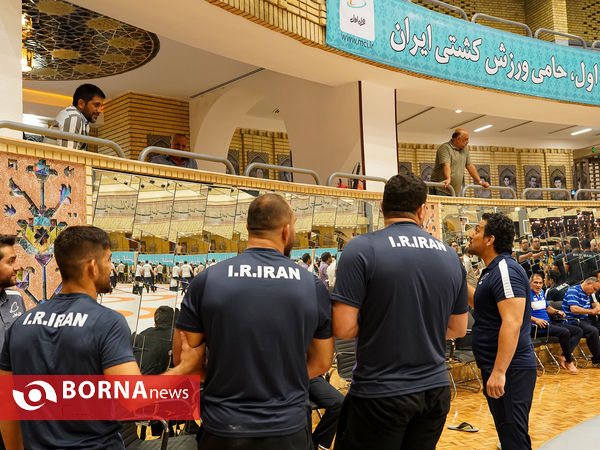 رونمایی از تصاویر برترین‌های ۱۰۰ سال کشتی ایران