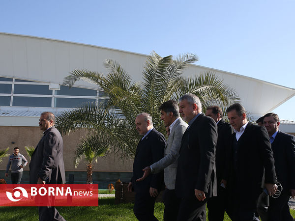 بازدید وزیر ورزش و جوانان از باشگاه تنیس آرشا