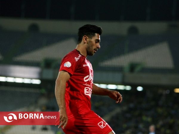 دیدار تیم های فوتبال پرسپولیس- صنعت نفت آبادان