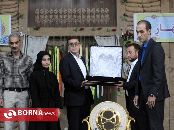 رونمایی از کاپ قهرمانی جام حذفی کشور در خرمشهر