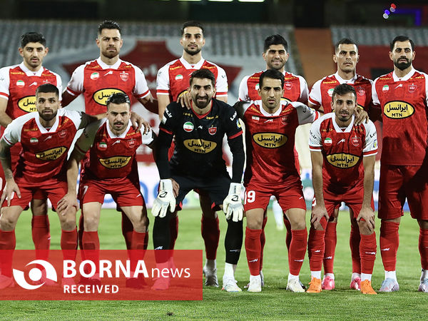 دیدار تیم های فوتبال پرسپولیس - ذوب آهن