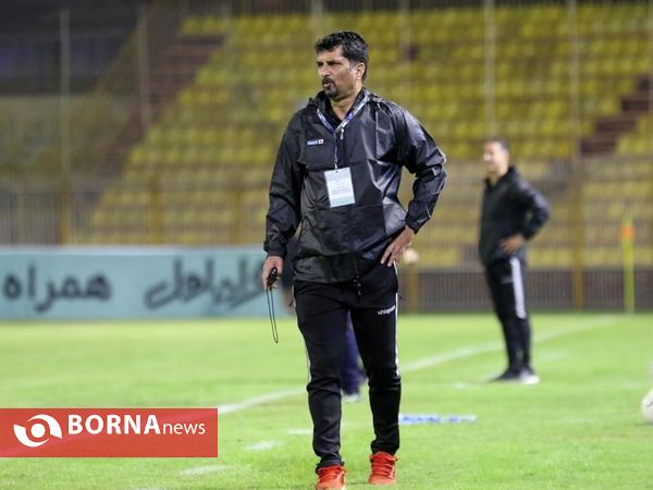 دیدار تیم های نفت مسجدسلیمان - پرسپولیس