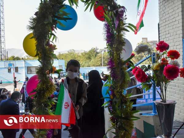زنگ سال تحصیلی جدید در اراک نواخته شد
