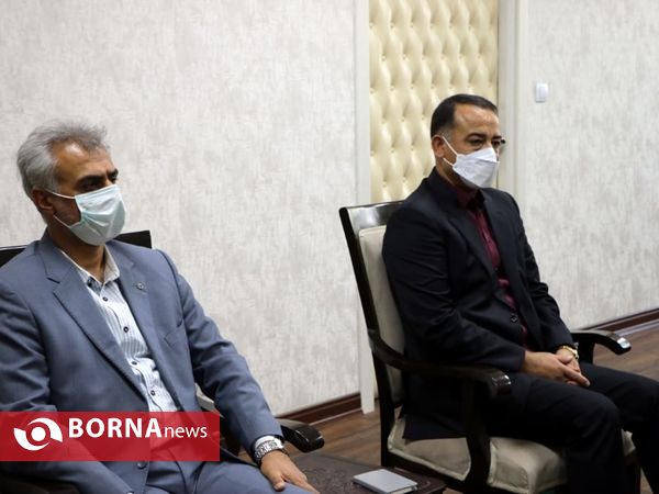 دیدار دکتر حسین کلانتری، استاندار کهگیلویه و بویراحمد و هیات همراه در دفتر علیرضا پاکدل، رئیس فدراسیون هندبال کشور