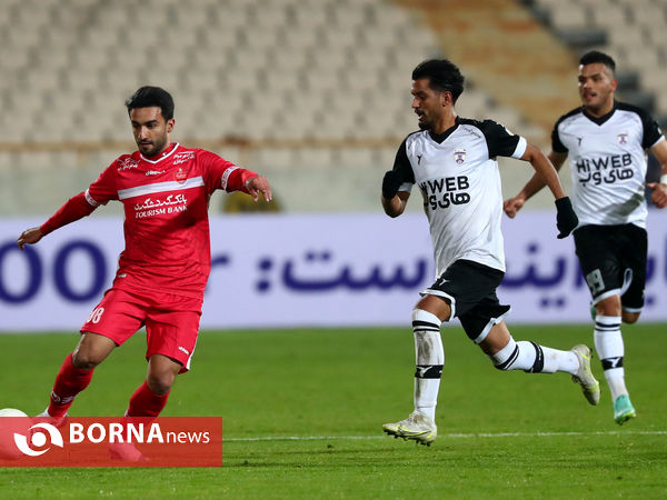 دیدار تیم های فوتبال  پرسپولیس - هوادار