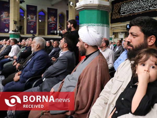 دیدار اعضای کنگره ملی شهدای استان اردبیل با رهبر انقلاب