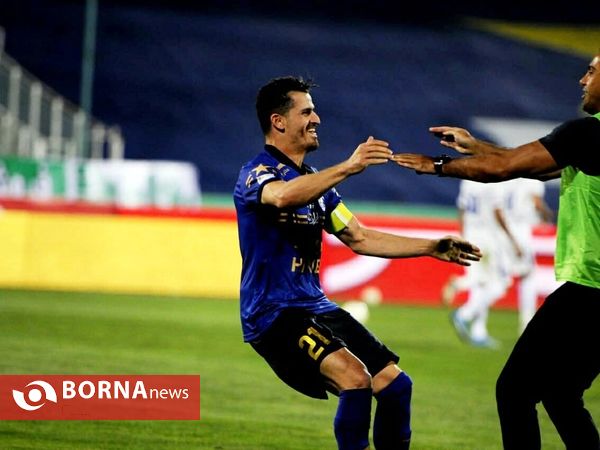 دیدار تیم های فوتبال استقلال- گل گهر سیرجان