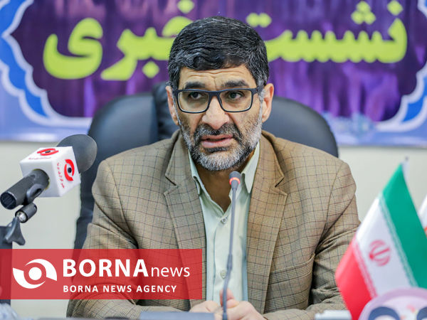 نشست خبری مدیر کل بهزیستی استان مرکزی با اصحاب رسانه