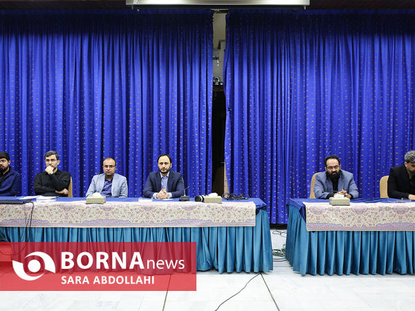 نشست با تشکل‌ها و فعالان دانشجویی با حضور رئیس جمهور