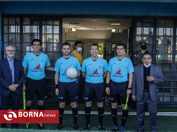 در حاشیه دیدار تیم های فوتبال آلومینیوم - تراکتور سازی