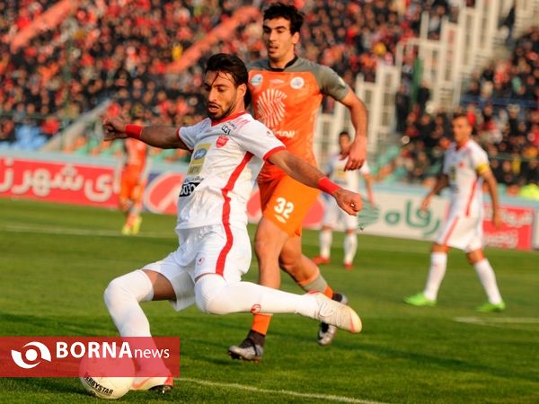دیدار تیم های فوتبال سایپا- پرسپولیس