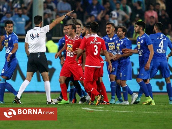 دربی ۸۵،پرسپولیس ۰۱-استقلال ۰