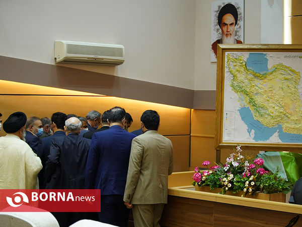 رونمایی از سامانه جامع مدیریت زمین با حضور معاون اول رئیس جمهوری
