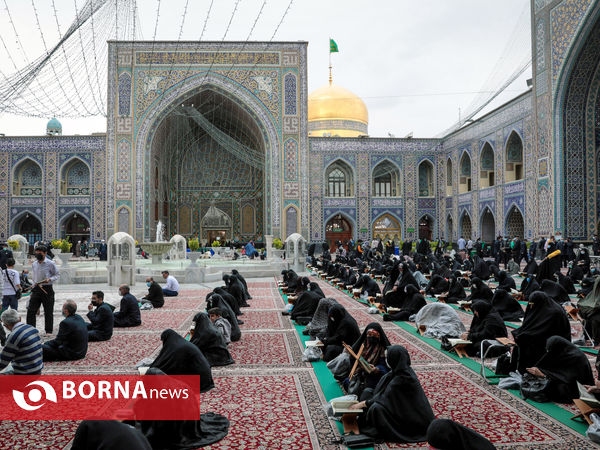 ترتیل خوانی قرآن کریم در حرم مطهر رضوی