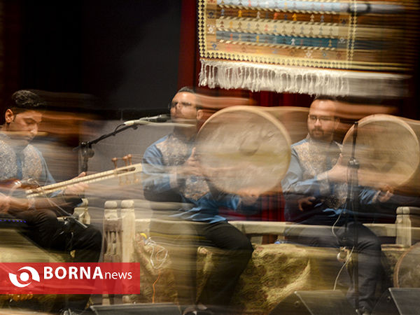 کنسرت گروه موسیقی سنتی "ایراهستان" در لارستان