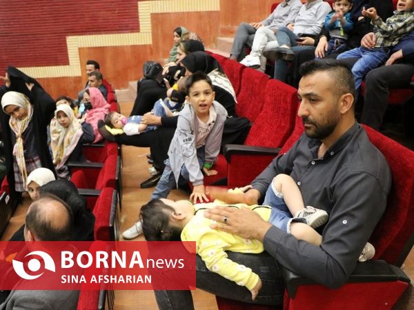 همایش تجلیل از فعالین و موثرین جوانی جمعیت در آذربایجان‌غربی برگزار شد