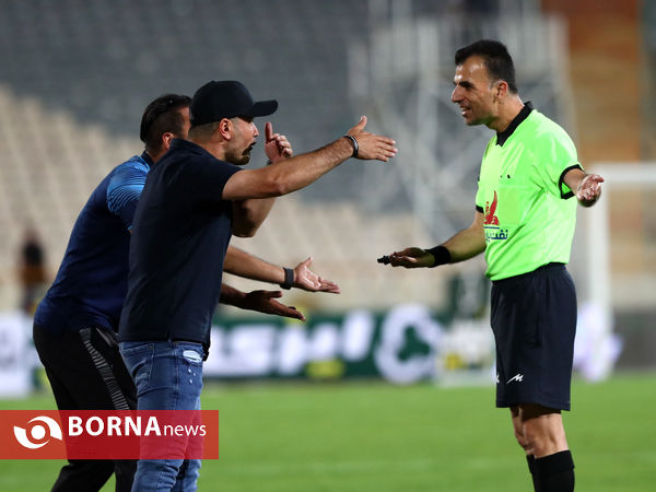 دیدار تیم های پرسپولیس تهران - شهر خودرو مشهد