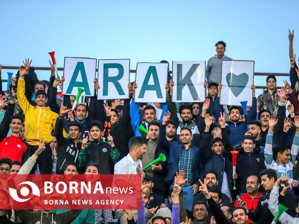 در حاشیه دیدار تیم های فوتبال آلومینیوم - استقلال