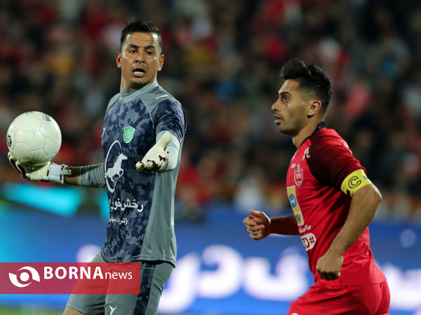 دیدار تیم های پرسپولیس تهران - ماشین سازی تبریز