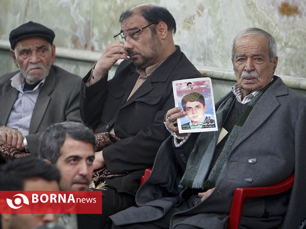 مراسم یادبود شهدا در امامزاده صالح