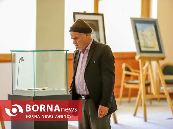 نمایشگاه «نگارستان  روح الله»