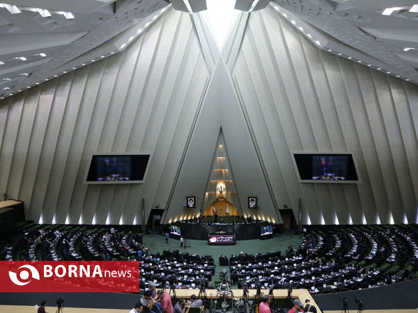 دومین روز بررسی وزرای پیشنهادی در صحن مجلس-1