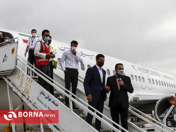 استقبال مردم از قهرمانان فرنگی کار شیرازی