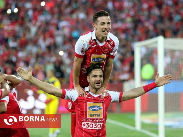 دیدار تیم های فوتبال پرسپولیس- سپیدرود رشت