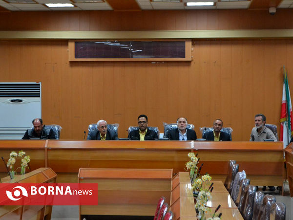 جلسه توجیهی سرپرستان تیم های باستانی کشور در اصفهان