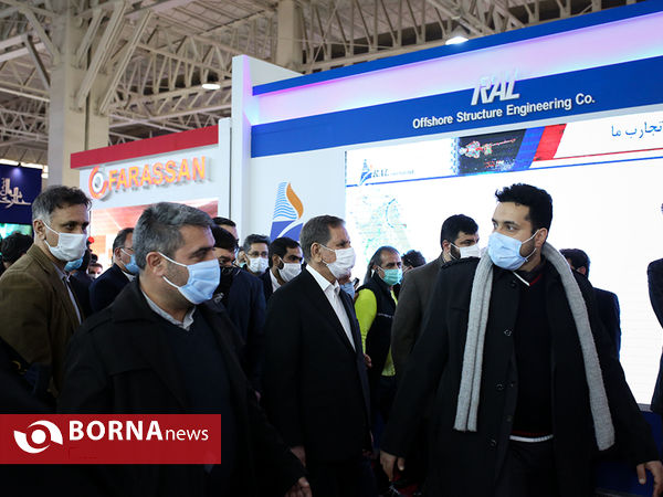بازدید جهانگیری از نمایشگاه بین المللی نفت، گاز، پالایش و پتروشیمی