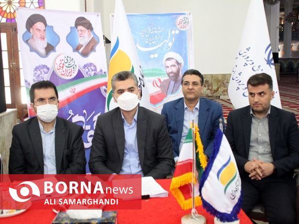 میز خدمت جهادی در مصلی رشت