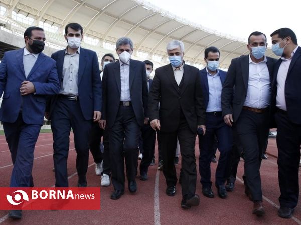 بازدید وزیر ورزش و جوانان از ورزشگاه پارس شیراز