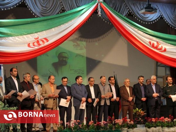 تجلیل از معلمان نمونه شهرستان لاهیجان