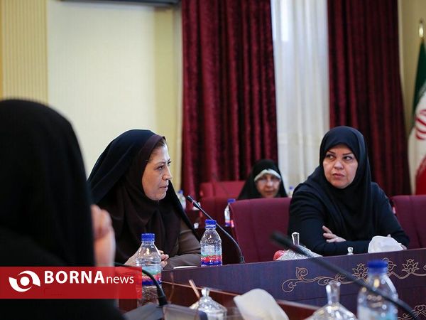 نشست معاونت توسعه ورزش بانوان وزارت ورزش با نواب روساي فدراسيون‌هاي ورزشی