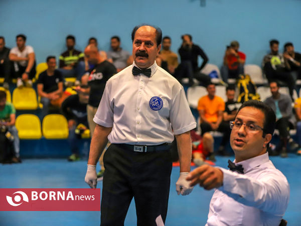 مسابقات بوکس قهرمانی بزرگسالان استان مرکزی