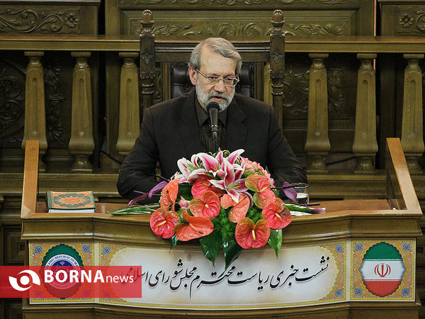 نشست خبری رئیس مجلس شورای اسلامی