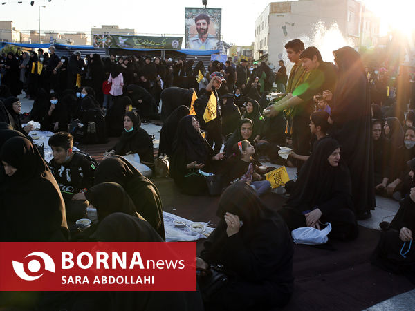 پیاده روی جاماندگان اربعین در تهران