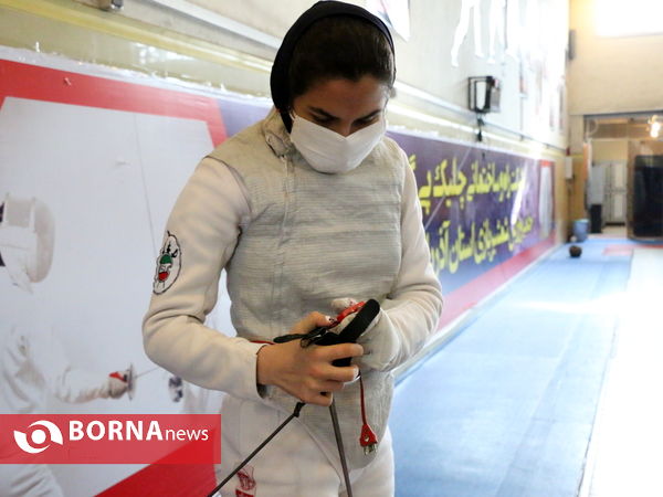 تمرینات بانوان شمشیرباز آذربایجان‌غربی برای حضور در انتخابی المپیک