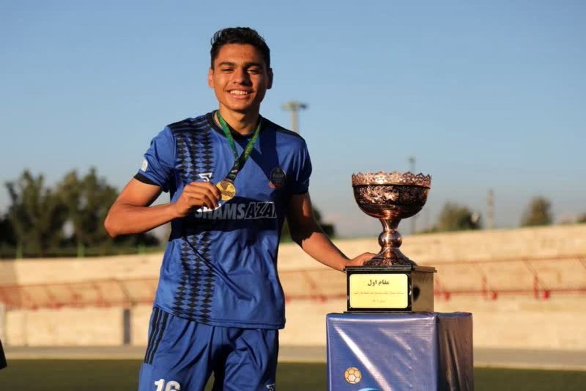 دو فوتبالیست قزوینی در اردوی تیم ملی دانش آموزی 