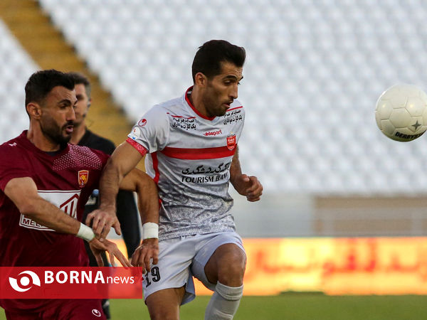 دیدار تیم های پدیده و پرسپولیس