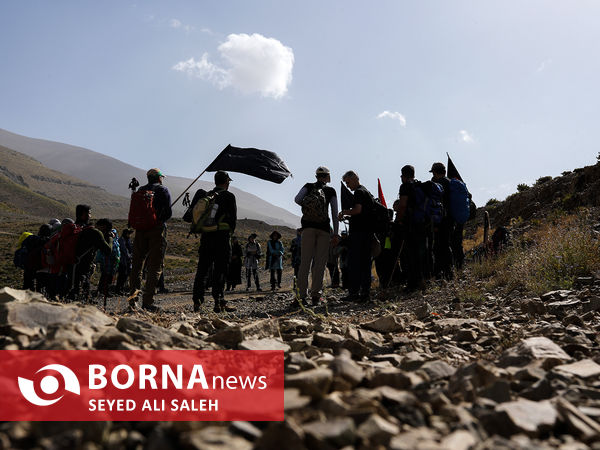 صعود بر بلندای تهران با پرچم سیدالشهدا