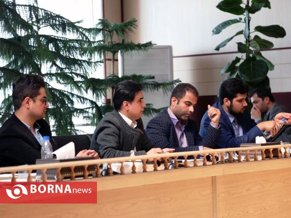 نشست صميمانه استاندار تهران با اصحاب رسانه