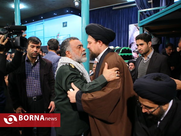 وداع مسوولین و مردم با آیت الله هاشمی رفسنجانی در جماران -۴