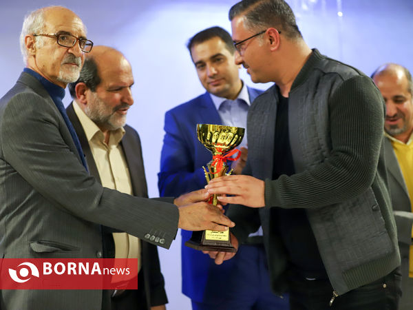 آیین رونمایی از پیراهن داوران فوتبال و فوتسال اراک