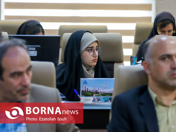 آیین رونمایی کاتالیست ساخت ایران( واحد RFCC )
